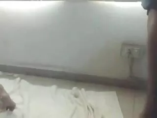दुबली गोरी उसकी चूत के होंठ न्यू हिंदी सेक्सी मूवी चौड़े हो गए