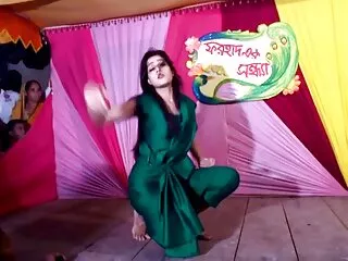 रियल बस्टी मॉम सेक्सी हिंदी फुल मूवी
