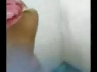 क्यूट बालों वाली समलैंगिक एक स्ट्रैपआन इंग्लिश सेक्स मूवी हिंदी के साथ गड़बड़