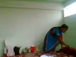चस्टी कुतिया पैर छेड़ो चोदने की फुल मूवी
