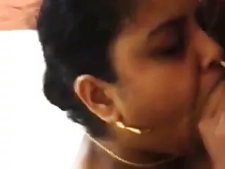 भारी स्तन के साथ सेक्सी बीएफ वीडियो फुल मूवी मीठा युवा श्यामला उसे तंग बिल्ली और गधा से पता चलता है