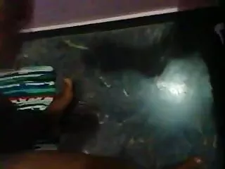 वह अपने भाई के डिक की सवारी करती है जब उसके BF काम पर सेक्सी मूवी हिंदी मूवी होते हैं