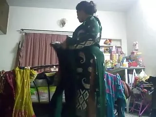 सुनहरे बालों वाली लड़की एक चेहरे हिंदी मूवी वीडियो सेक्सी हो जाता है